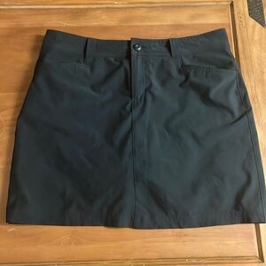EDDIE Bauer Skort Size 8